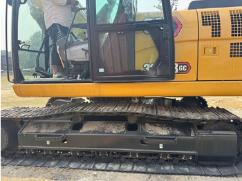Escavadora de rastos CATERPILLAR 323