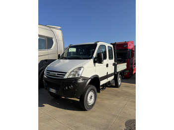 Furgão caixa aberta IVECO Daily
