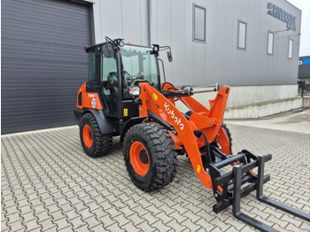 Carregadeira de rodas KUBOTA R090