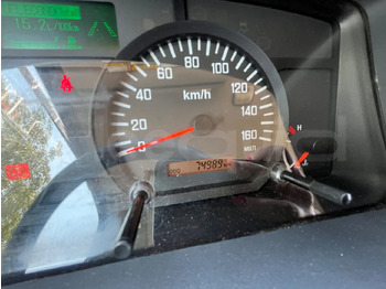 Autocarro escolar Isuzu P65: foto 3