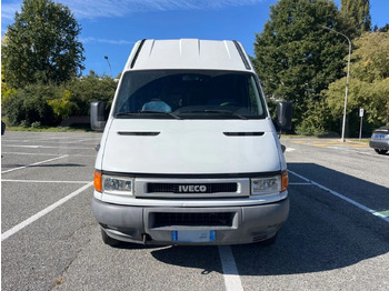 Ônibus suburbano Iveco Daily: foto 2