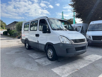 Ônibus suburbano IVECO Daily