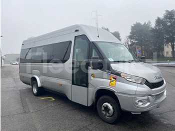 Micro-ônibus IVECO Daily