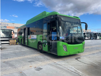 Ônibus suburbano MAN