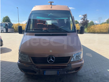 Micro-ônibus, Furgão de passageiros Mercedes-Benz Sprinter: foto 2