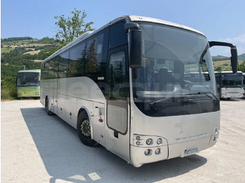 Ônibus suburbano TEMSA