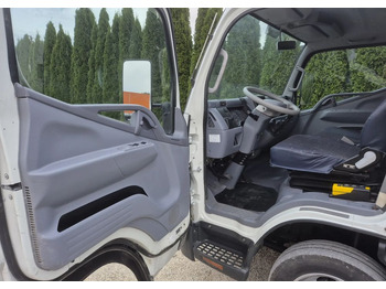 Furgão basculante Mitsubishi CANTER 3.0 3c13: foto 5 Furgão basculante Mitsubishi CANTER 3.0 3c13: foto 5