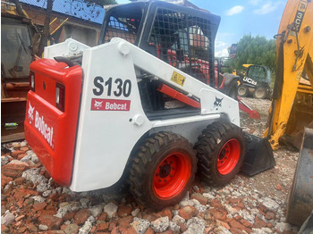 Mini carregadeira BOBCAT S130