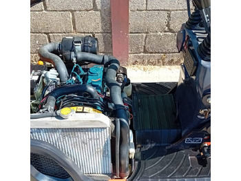 Locação de Kubota K 008-3  Kubota K 008-3: foto 4