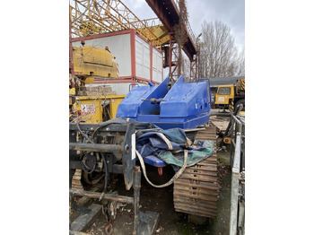 Plataforma telescópica AICHI