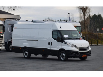 Furgão Iveco DAILY MAXI 35S14 / 2.3 - 140 KM / AUTOMAT HI-MATIC / NOWY MODEL / 3 OSOBY / DOSTAWCZE / BLASZAK / KAMERA COFANIA / TEMPOMAT / KLIMA / 2022 / SERWISOWANY / SPROWADZONY Z NIEMIEC: foto 3