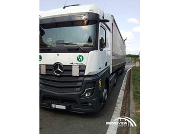Tractor MERCEDES-BENZ Actros 1845