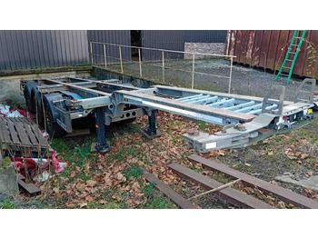 Semireboque transportador de contêineres/ Caixa móvel SCHMITZ SGF