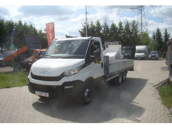 Furgão caixa aberta IVECO Daily