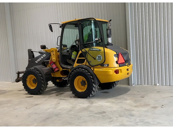 Carregadeira de rodas VOLVO L25