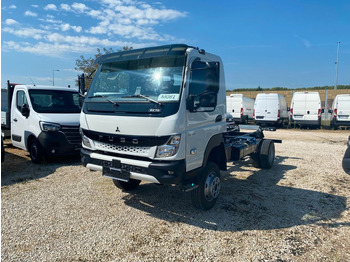 Caminhão chassi MITSUBISHI