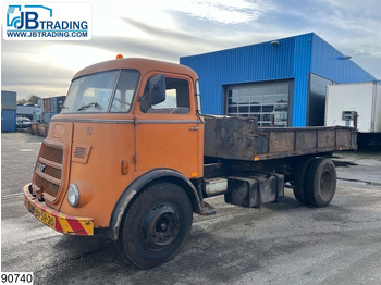 Caminhão basculante DAF