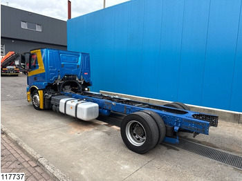 Caminhão chassi Mercedes-Benz Actros 1843 EURO 6, Hydrauliek: foto 4 Caminhão chassi Mercedes-Benz Actros 1843 EURO 6, Hydrauliek: foto 4