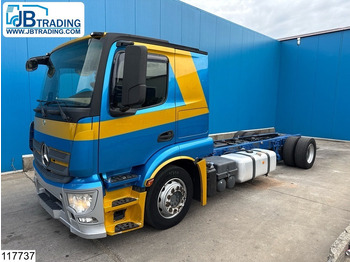 Caminhão chassi MERCEDES-BENZ Actros 1843