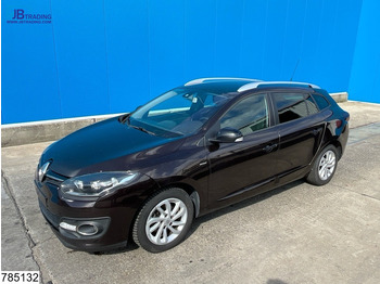 Automóvel RENAULT