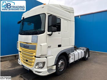 Tractor DAF XF 460