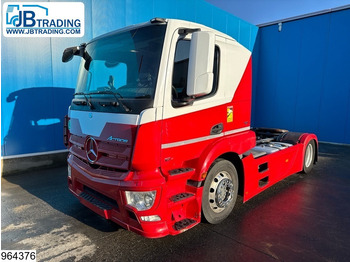 Tractor MERCEDES-BENZ Actros 1843