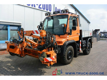 Camião de caixa aberta/ Plataforma UNIMOG U400