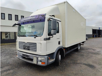 Caminhão furgão MAN TGL 8.180