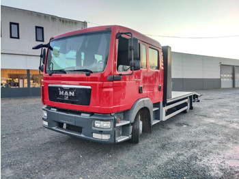 Caminhão transporte de veículos MAN TGL 8.220
