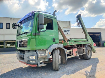 Caminhão multibenne MAN TGM 18.340