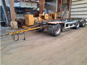 Semireboque transportador de contêineres/ Caixa móvel FLOOR