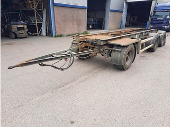 Semireboque transportador de contêineres/ Caixa móvel FLOOR