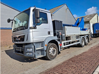 Caminhão furgão MAN TGM 26.340
