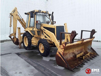 Retroescavadeira CATERPILLAR 428