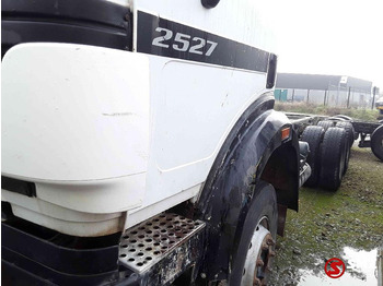 Caminhão chassi Mercedes-Benz 2527 6x4motor slecht: foto 5