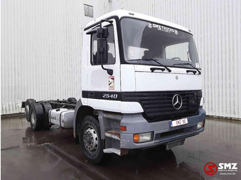 Caminhão chassi MERCEDES-BENZ Actros 2540