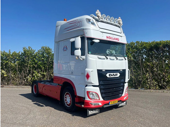 Tractor DAF XF 460