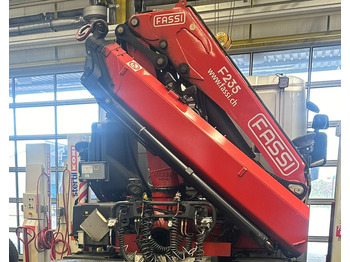 Grua para caminhão PALFINGER