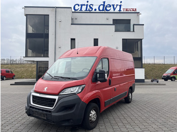 Furgão PEUGEOT Boxer