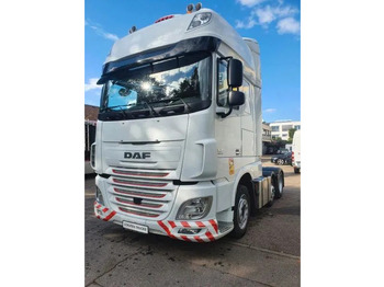 Tractor DAF XF 106 510