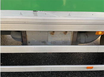 Caminhão isotérmico Volvo FM 330: foto 3