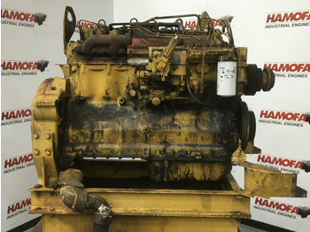 Máquina de construção CATERPILLAR
