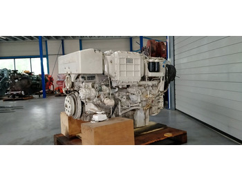 Máquina de construção MAN