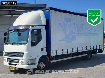 Caminhão com lona DAF LF 45 220
