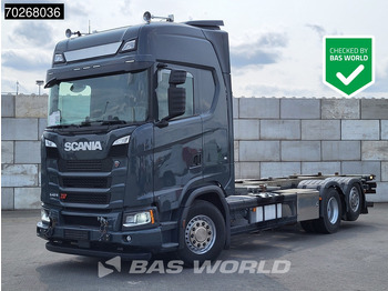 Caminhão transportador de contêineres/ Caixa móvel SCANIA S 540