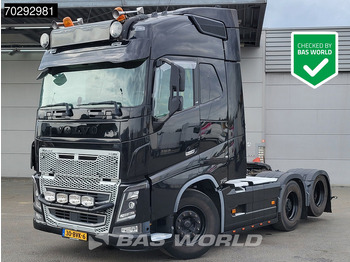 Tractor VOLVO FH16 750