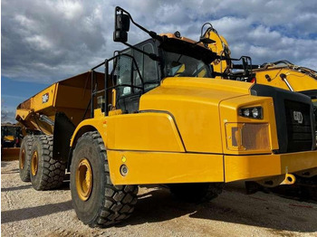 Caminhão articulado CATERPILLAR 740