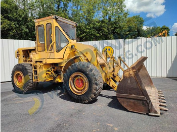 Carregadeira de rodas CATERPILLAR 966C