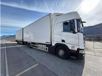 Tractor SCANIA R 450