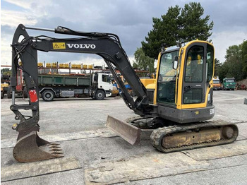 Mini escavadeira Volvo ECR58: foto 3